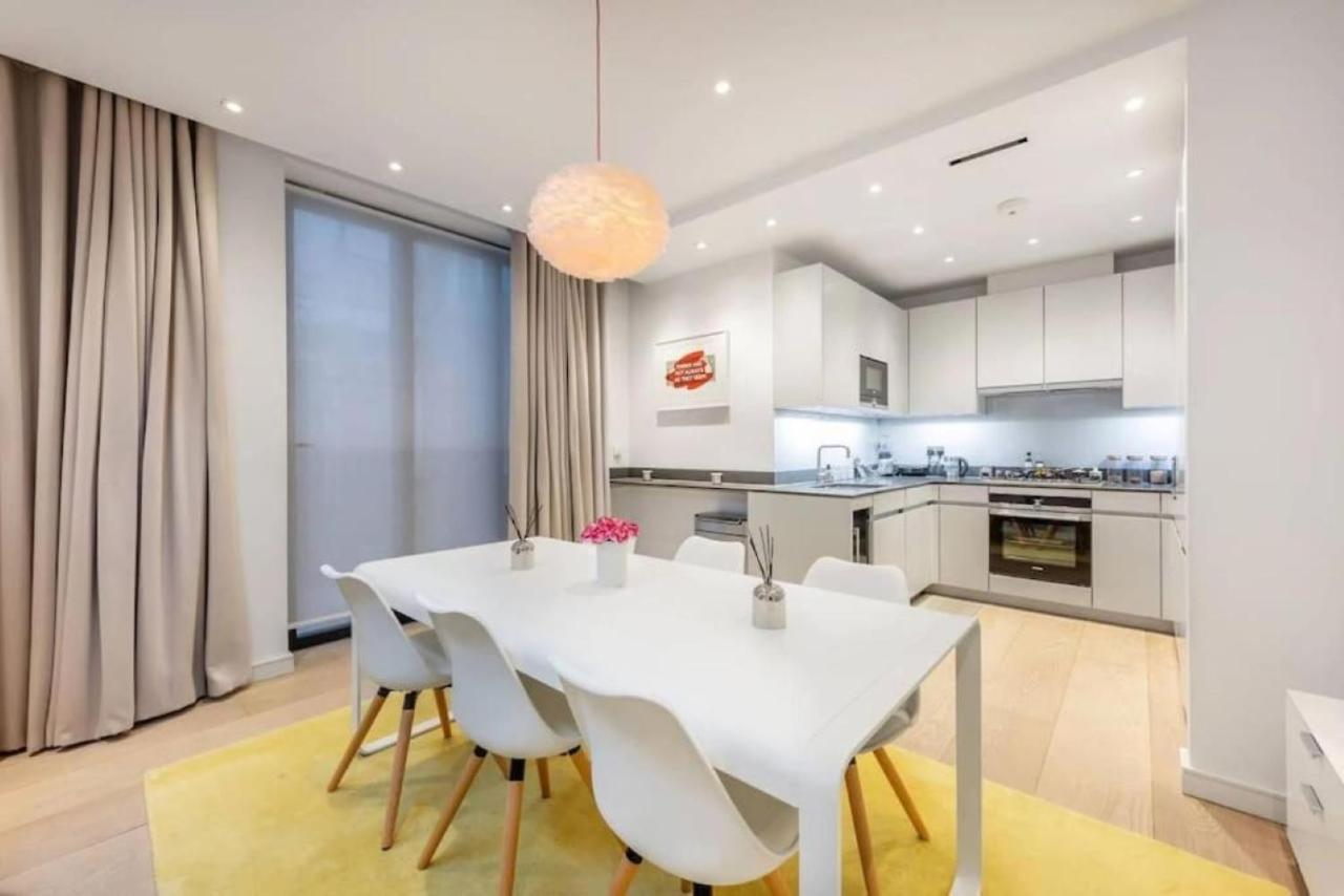 Posh 3 Bedroom Flat With Terrace And Indoor Fireplace In Mayfair, Near Hyde Park لندن المظهر الخارجي الصورة