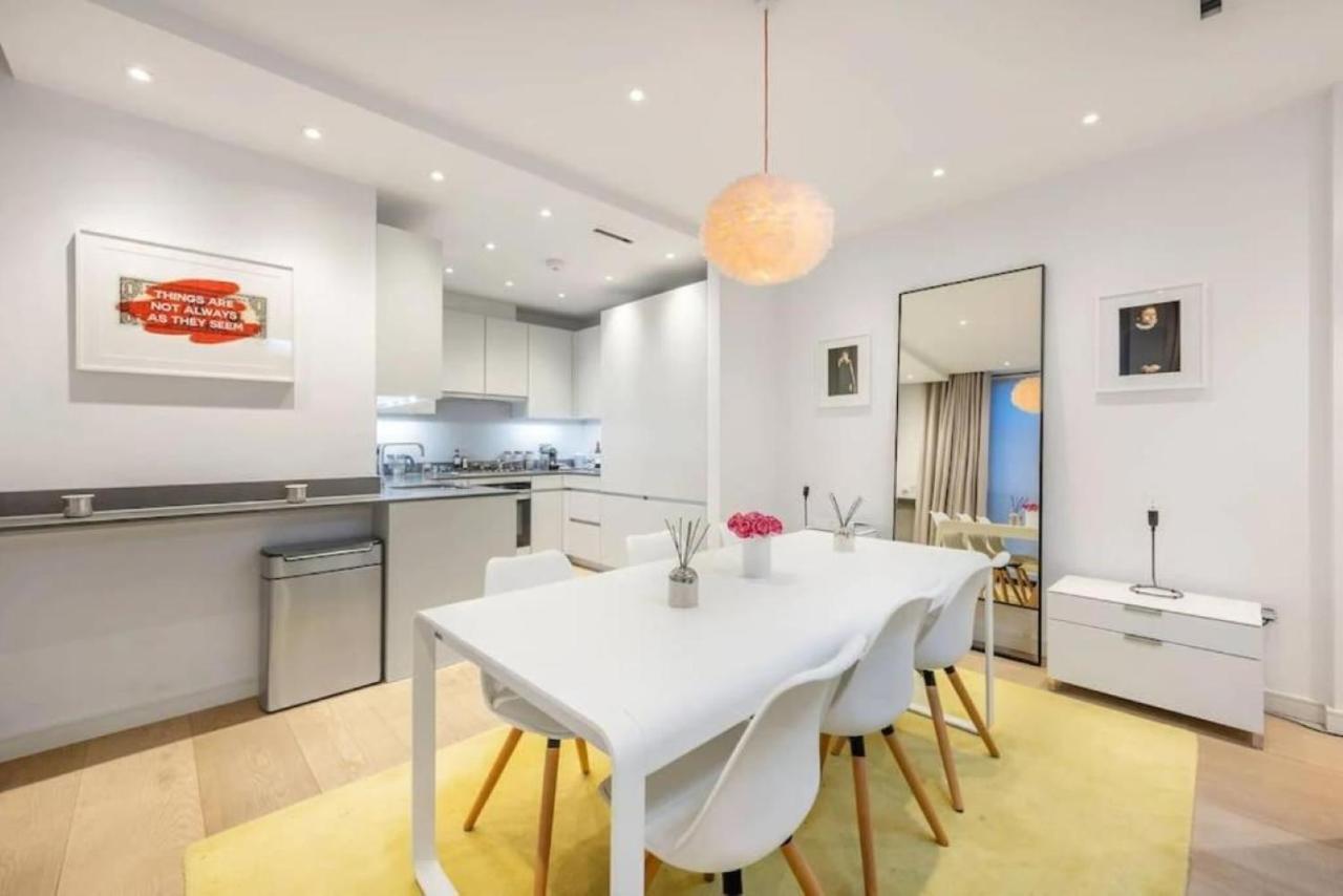 Posh 3 Bedroom Flat With Terrace And Indoor Fireplace In Mayfair, Near Hyde Park لندن المظهر الخارجي الصورة