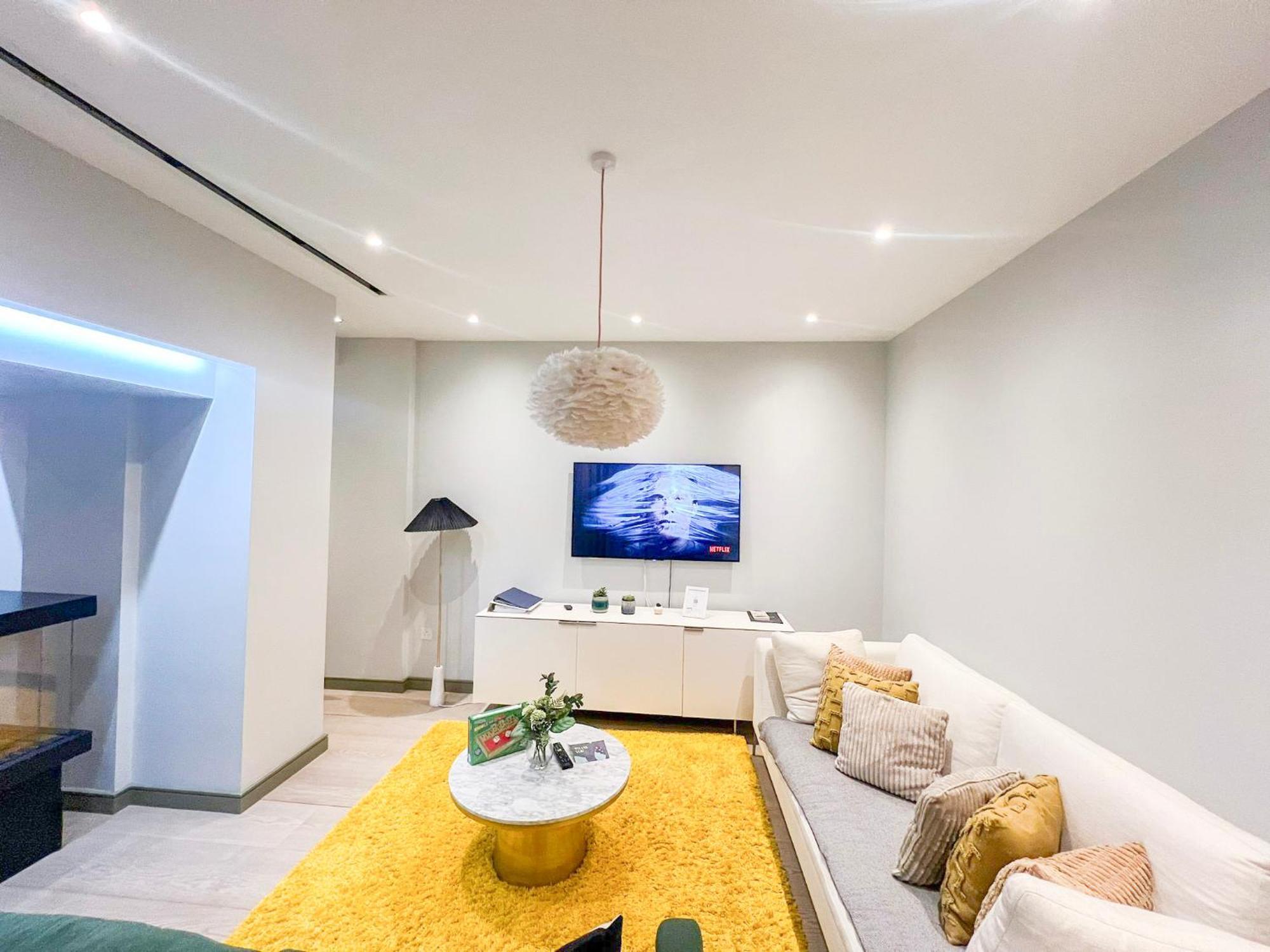 Posh 3 Bedroom Flat With Terrace And Indoor Fireplace In Mayfair, Near Hyde Park لندن المظهر الخارجي الصورة